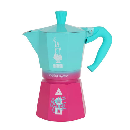 Bialetti Moka Express Squid Game©: Iconic Stovetop Espresso Maker, Moka Pot, Italian Coffee Maker, 6 Espresso Shots (9 oz - 270 ml), Aluminum