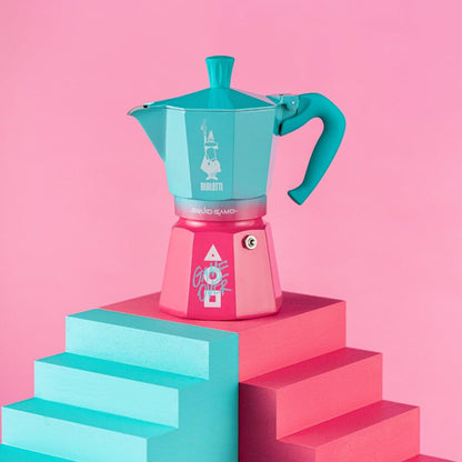 Bialetti Moka Express Squid Game©: Iconic Stovetop Espresso Maker, Moka Pot, Italian Coffee Maker, 6 Espresso Shots (9 oz - 270 ml), Aluminum