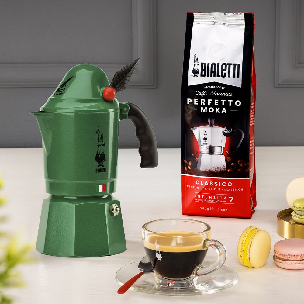 Bialetti Moka Alpina Limited Edition 3 Cup Espresso Maker/Premium Aluminium Coffee Maker Inspired by Alpina Design, Classic Octagonal Body for Even Heat Distribution, pack of 1